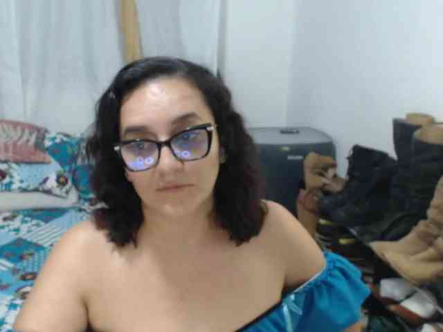 SaimaJayeb webcam