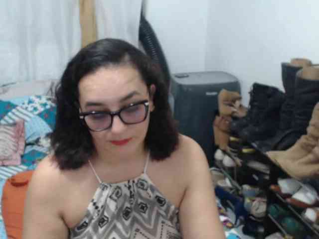 SaimaJayeb webcam