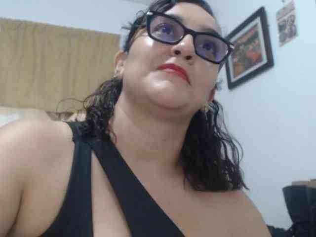 SaimaJayeb webcam