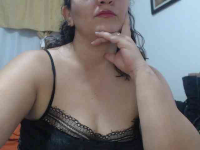 SaimaJayeb webcam