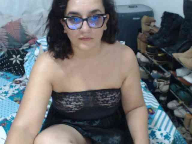 SaimaJayeb webcam