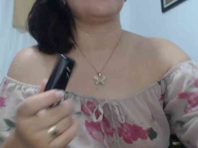 SaimaJayeb webcam