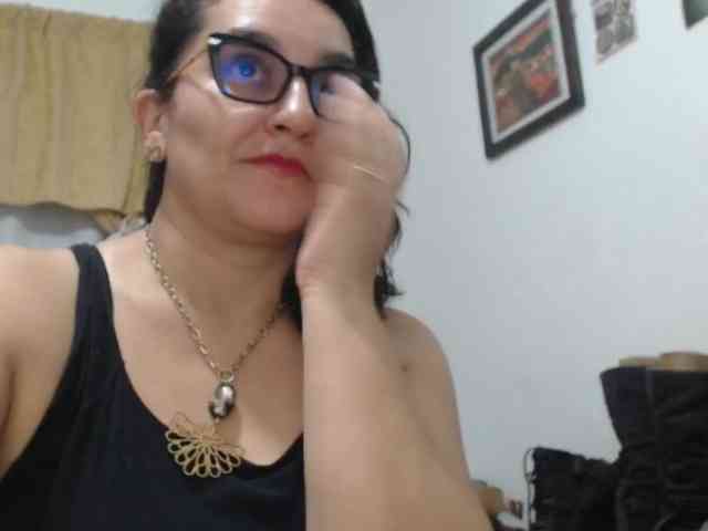 SaimaJayeb webcam