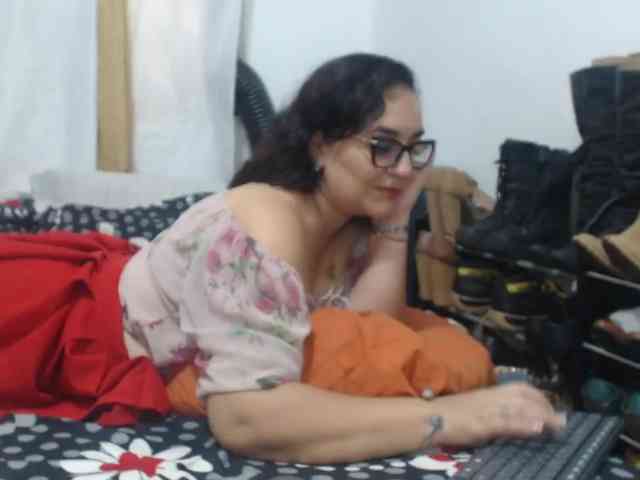 SaimaJayeb webcam