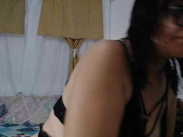 SaimaJayeb webcam