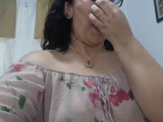 SaimaJayeb webcam
