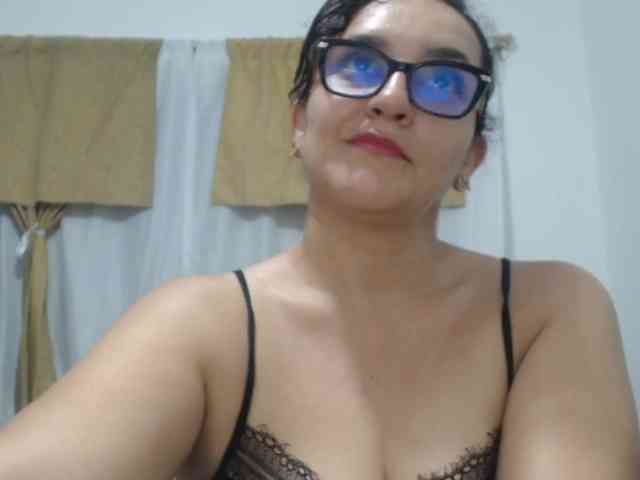 SaimaJayeb webcam
