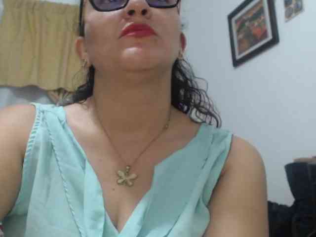 SaimaJayeb webcam