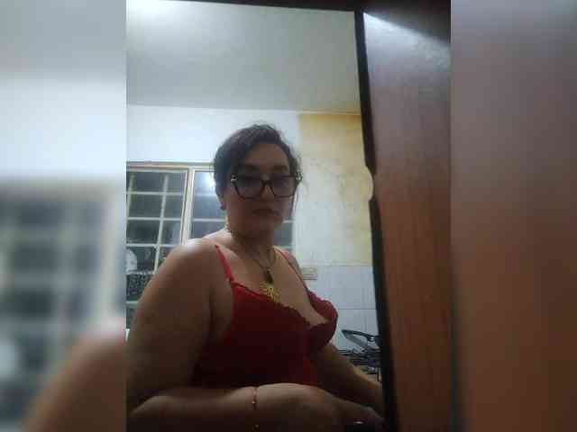SaimaJayeb webcam