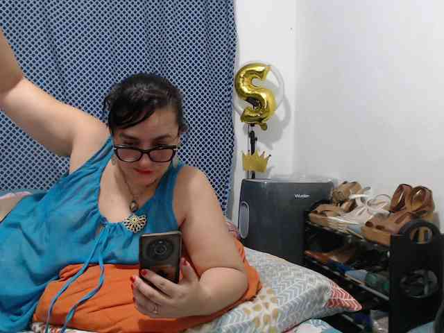 SaimaJayeb webcam