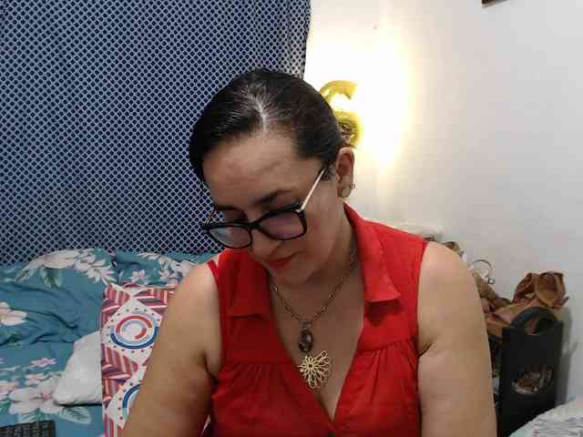 SaimaJayeb webcam