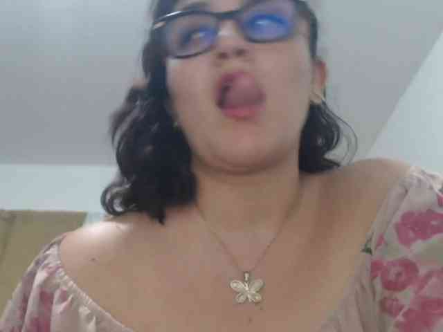 SaimaJayeb webcam