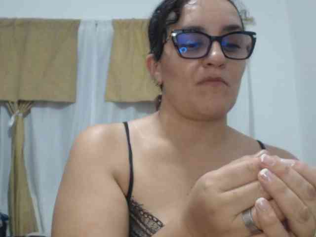 SaimaJayeb webcam