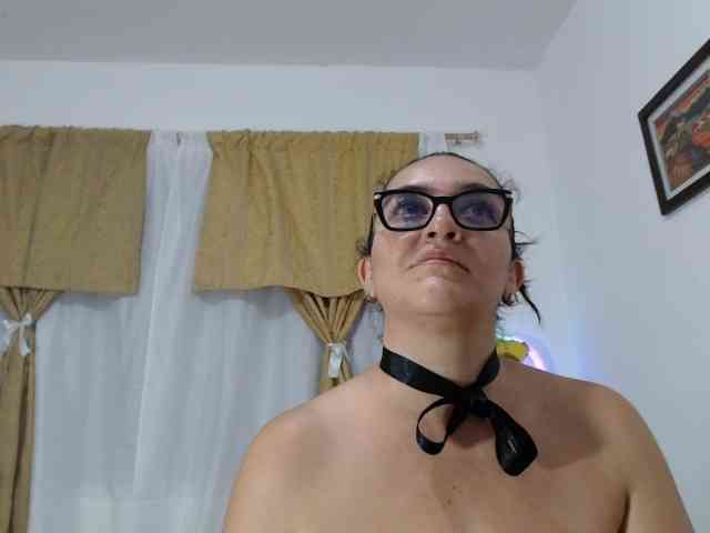 SaimaJayeb webcam