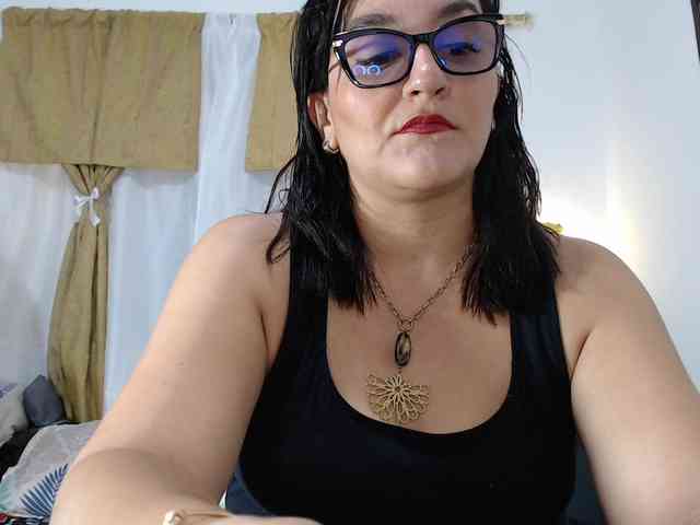 SaimaJayeb webcam