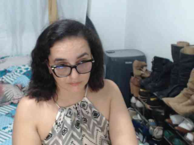 SaimaJayeb webcam