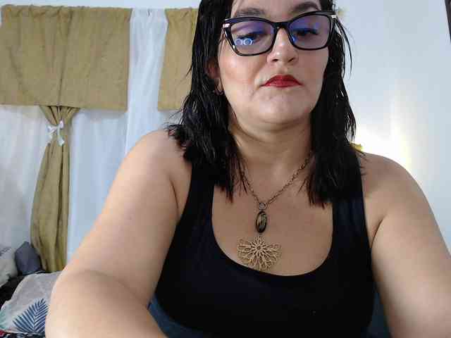 SaimaJayeb webcam