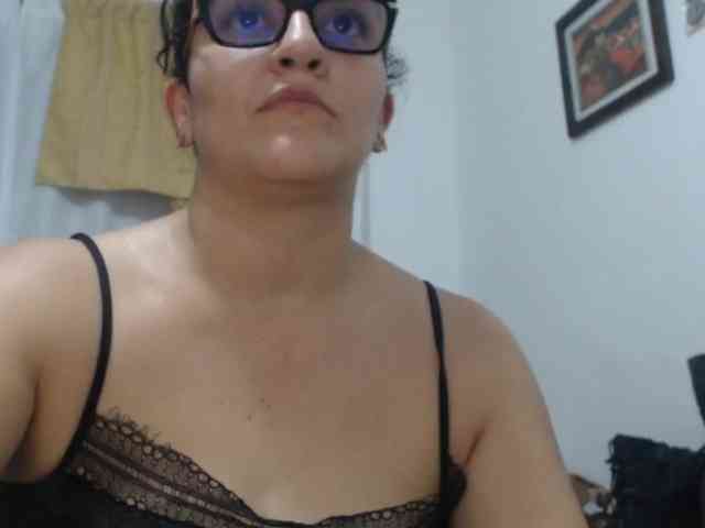 SaimaJayeb webcam
