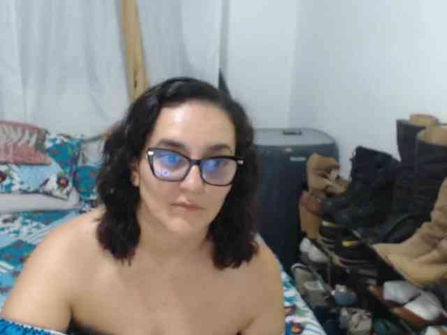 SaimaJayeb webcam