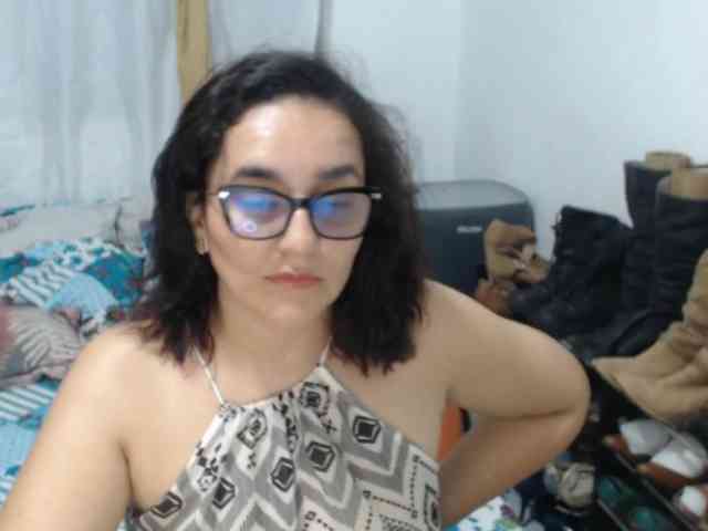 SaimaJayeb webcam