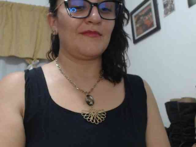 SaimaJayeb webcam