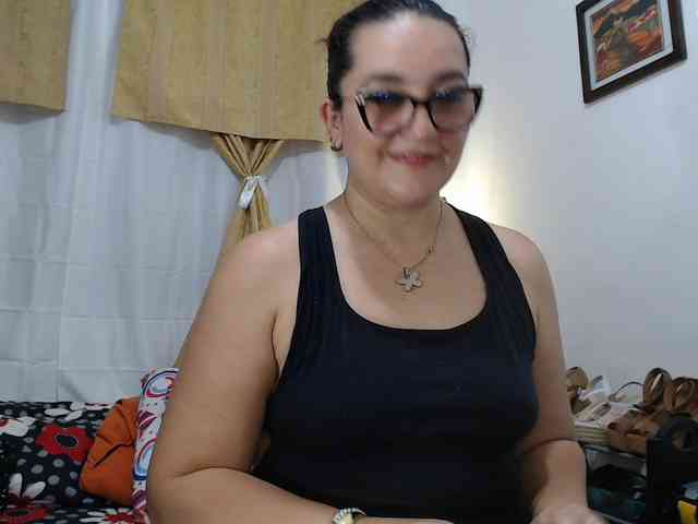 SaimaJayeb webcam