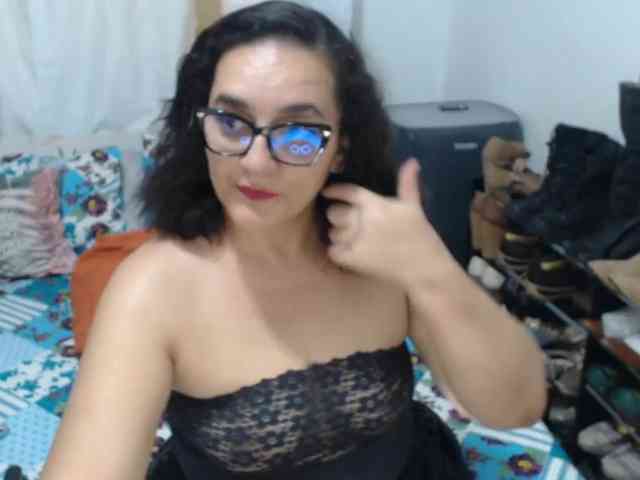 SaimaJayeb webcam