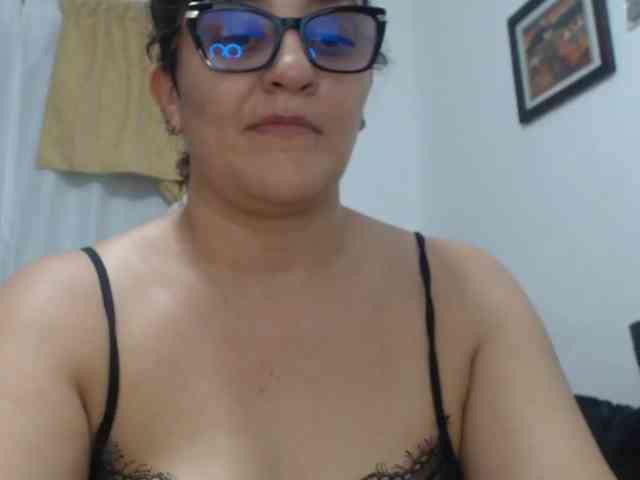 SaimaJayeb webcam