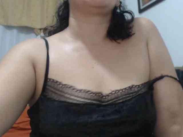SaimaJayeb webcam