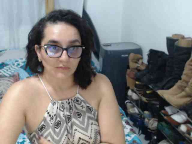 SaimaJayeb webcam