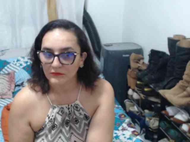 SaimaJayeb webcam