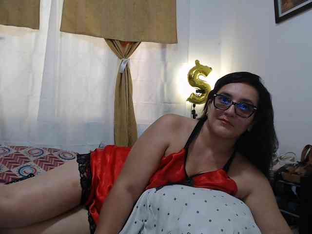 SaimaJayeb webcam