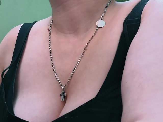 dolories's BongaCams show and profile