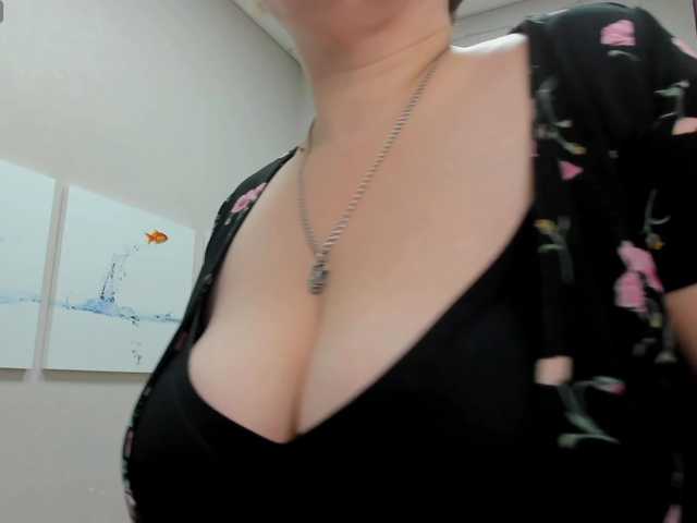 dolories's BongaCams show and profile