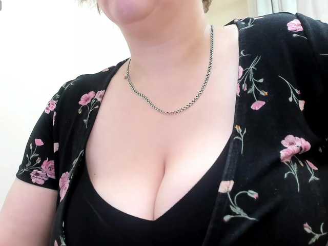 dolories's BongaCams show and profile