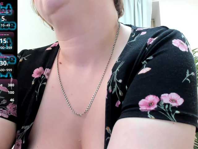 dolories's BongaCams show and profile