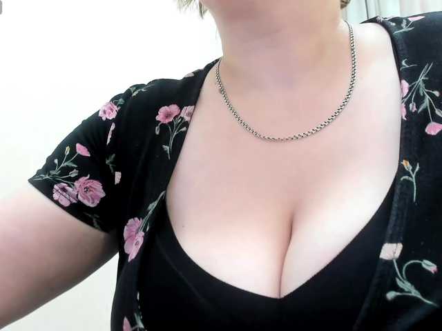 dolories's BongaCams show and profile