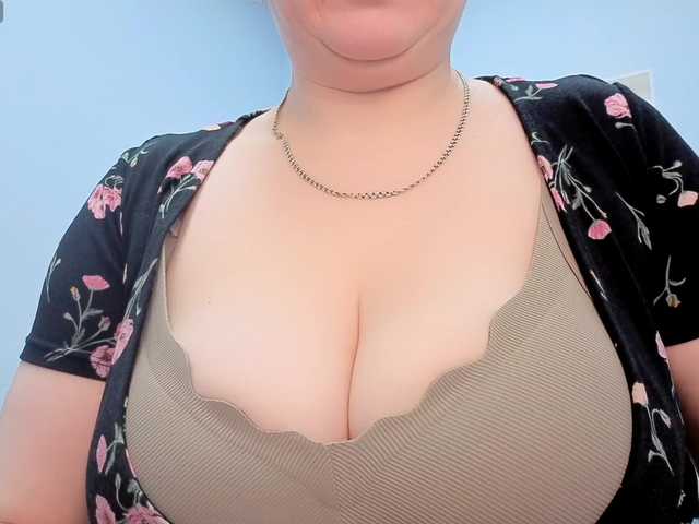 dolories's BongaCams show and profile