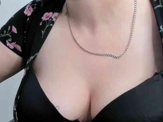 DollyMolli webcam