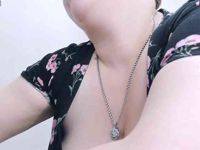 DollyMolli webcam