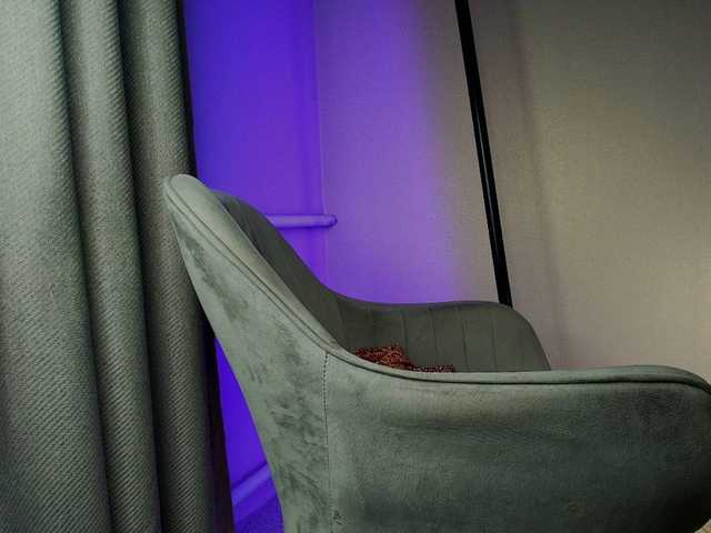 lauramarti's BongaCams show and profile