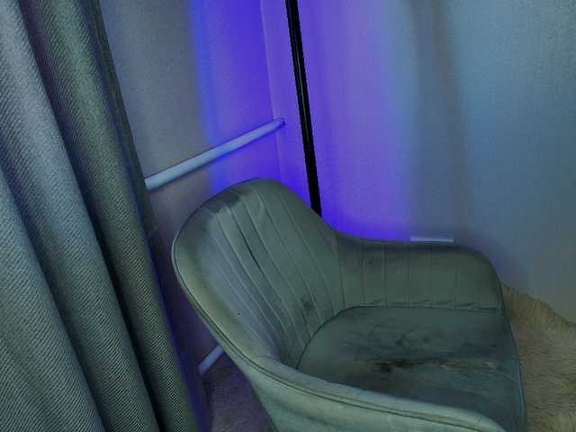 lauramarti's BongaCams show and profile