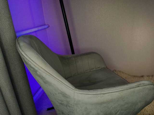 Preview of leila-hot