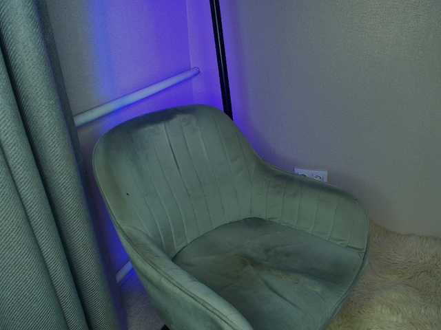 Preview of leila-hot