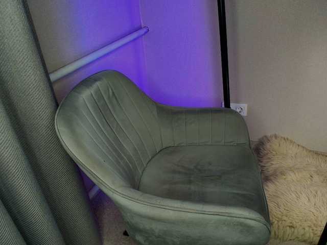 Preview of leila-hot