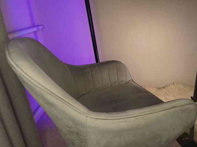 lauramarti lauramarti