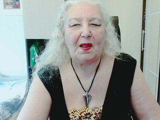 GrannyWants Porn Show