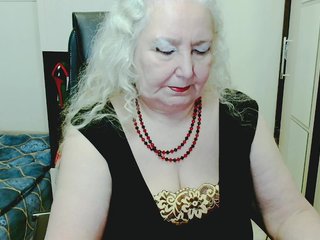 GrannyWants Porn Show