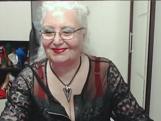 GrannyWants Porn Show