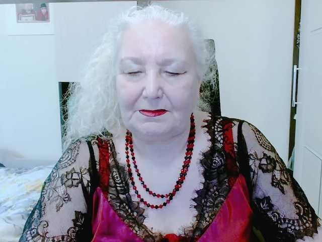 grannywants's BongaCams show and profile